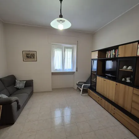 Houseagnese *